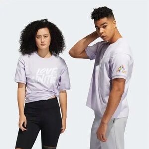 Adidas T-Shirt "Love Unites" 100% Cotton Purple Limited Edition Shirt Size Large